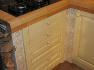 Ploščice na zidovih kuhinje Rustika Masiva d.o.o.