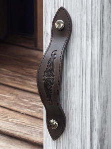 Pohištveni ročaji iz govejega usnja