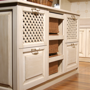 Rustikalna kuhinja https://www.rustika-masiva.si/