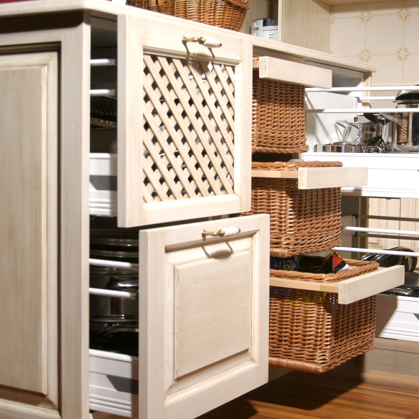 Rustikalna kuhinja https://www.rustika-masiva.si/